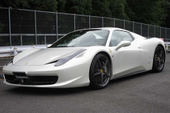 Ferrari458スパイダー ロベルタ・リフターシステム好評発売中です
