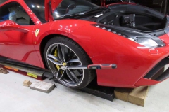 Ferrari488GTB ロベルタ・リフターシステム 装着作業