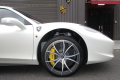 Ferrari458スパイダー リフトアップ（フロント）。