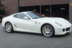 Ferrari599 ロベルタ・リフターシステムお取付けいただきました。