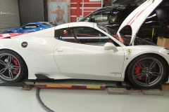 Ferrari458 スペチアーレA 4輪ロベルタ・リフターシステム取り付けでご入庫いただきました。