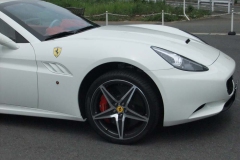 フェラーリ カリフォルニア リフトアップ