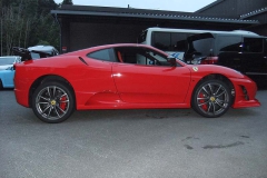 前後にロベルタ・リフターシステムをご装着いただいたFerrari430スクーデリア。リフターシステムの分野で着実な進化を続けるロベルタは、最大90mmのリフトストロークを実現しています。