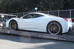 ボンドカーズ様より、Ferrari458用ロベルタ・リフターシステムをご用命いただきました。