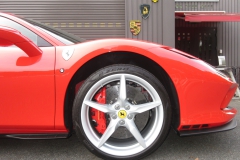 フェラーリ F8 トリブート