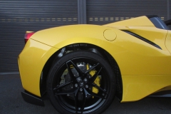 フェラーリ 488 ピスタ スパイダー