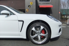 Porsche　パナメーラ　フロントリフター