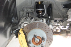 7475T73処理を施した特殊ジュラルミンから削り出しで作られるカップ部。