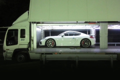 ポルシェ ケイマン GT4