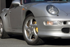 Porsche993 ターボS フロントリフトアップ。