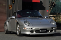 Porsche 993 ターボS フロントリフターお取り付けいたしました。