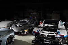 Lamborghini huracan super trofeo and gallardo super trofeo with ROBERUTA lifter system.